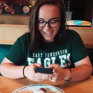 Meet your Posher, Ashley